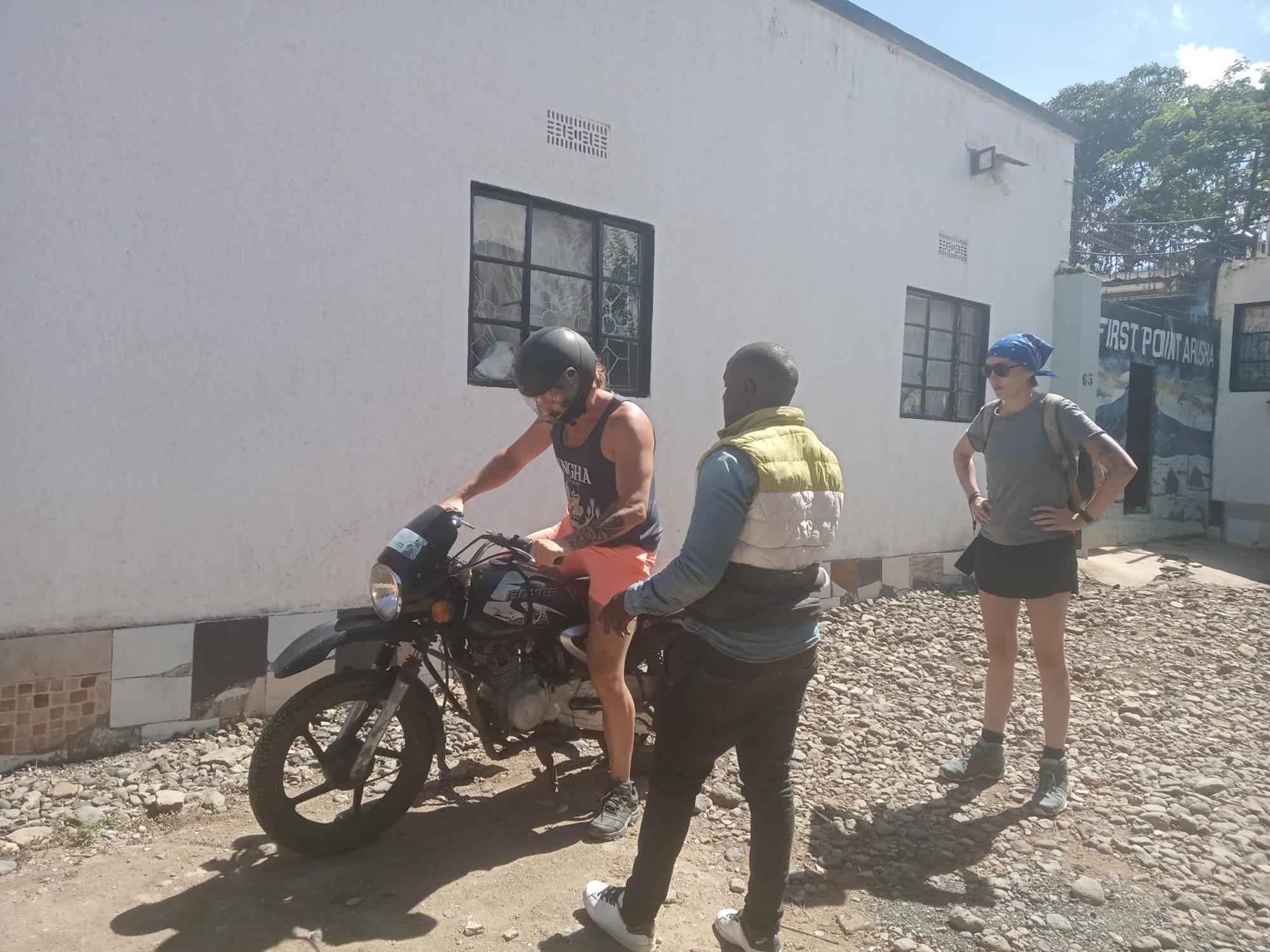 First Point Arusha Hostel Экстерьер фото